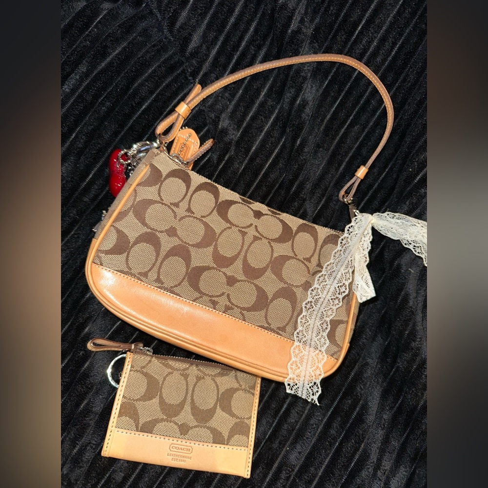 Y2K Coach Brown and Tan Signature Shoulder Bag